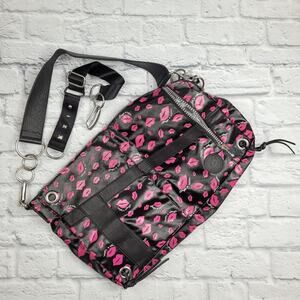 Fergie Kipling Vicious Lips Collection Messenger Bag Convertible Straps